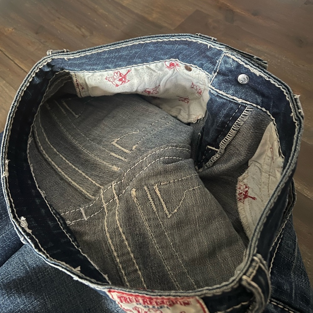 True Religion Jeans: Triple Thread Authentic - Picture 8 of 10